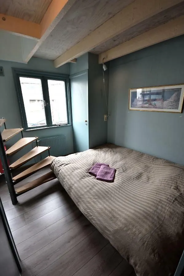 Amsterdam Boat Studio Bed and breakfast