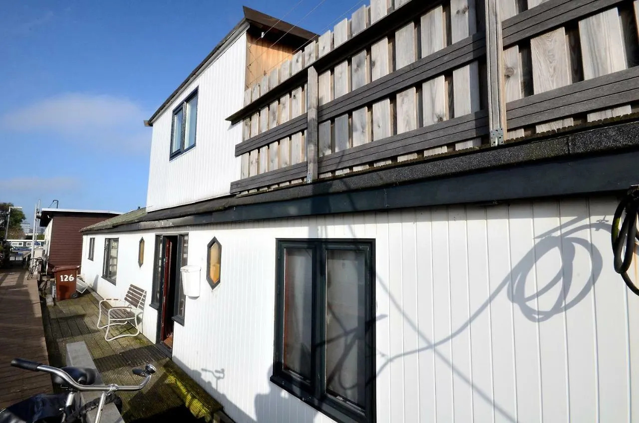 Bed and breakfast Amsterdam Boat Studio
